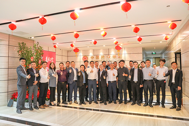 同心聚力 使命必達 | 中裝建設(shè)舉行2021年度裝飾業(yè)務(wù)系統(tǒng)目標責(zé)任書簽訂儀式